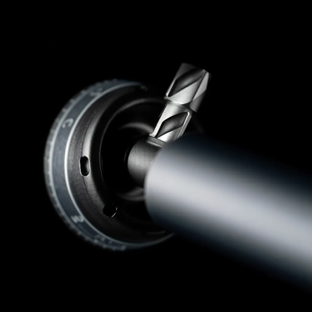 Jak włożyć wiertło do wkrętarki BOSCH