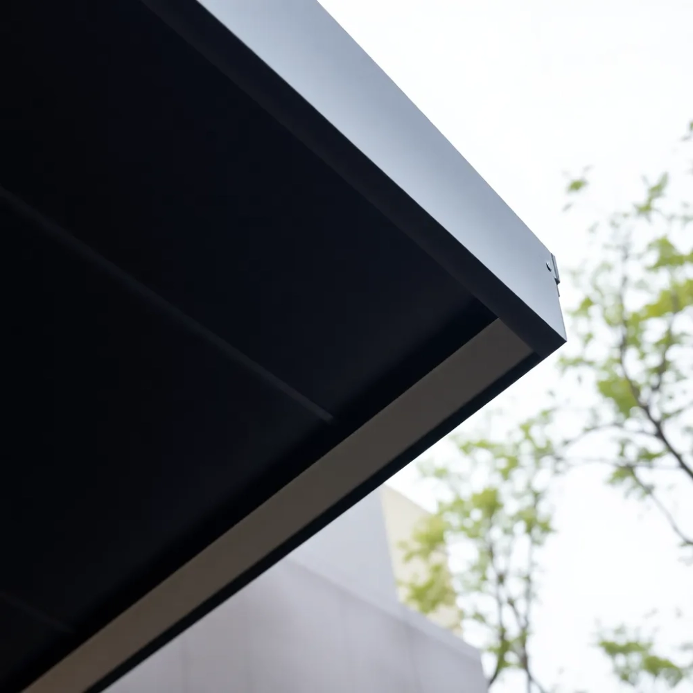 Podbitka z blachy ANTRACYT