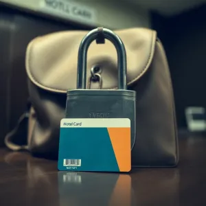 Czy 16 latek może wynająć pokój w hotelu