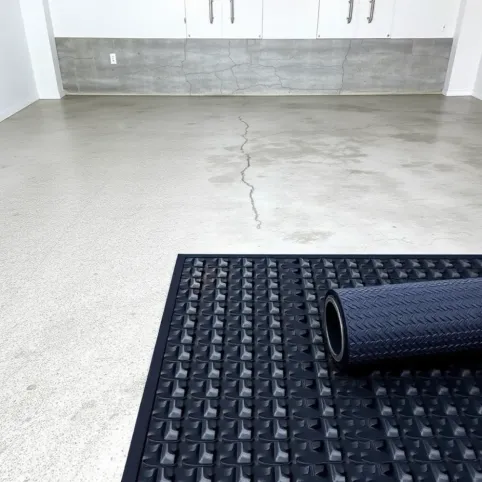 Czym pokryć podłogę w garażu