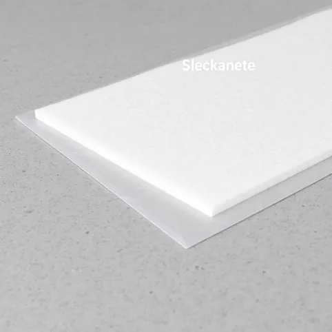 Folia na styropian czy pod