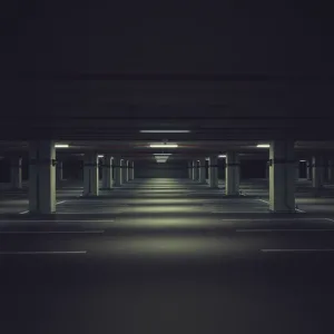 Ile kosztuje miejsce parkingowe w garażu podziemnym