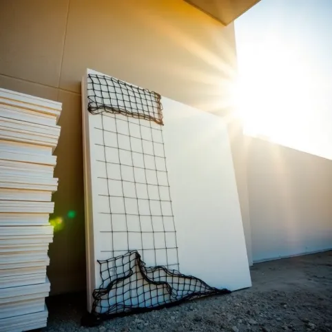 Jak zabezpieczyć styropian przed słońcem