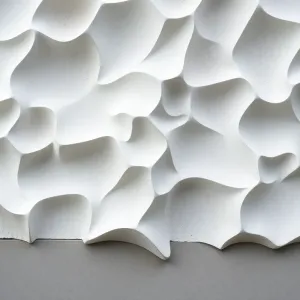 Krzywy styropian na elewacji