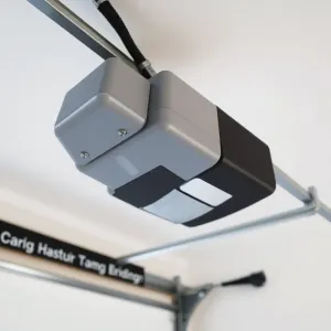 Napęd do bramy garażowej segmentowej