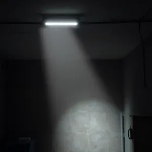 Oświetlenie do piwnicy na baterie