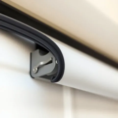 Uszczelka do bramy garażowej uchylnej